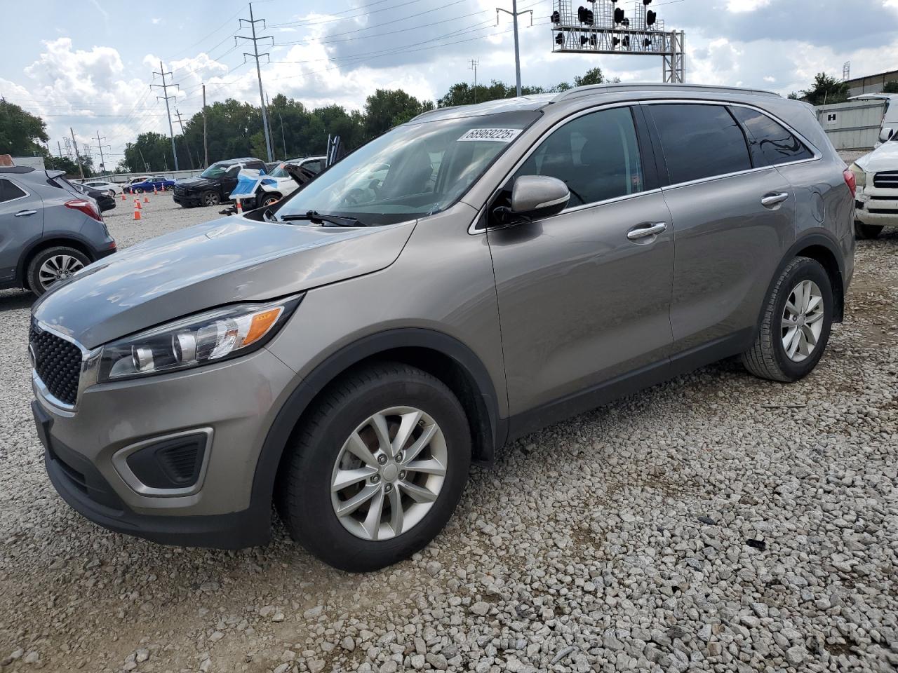 KIA SORENTO LX 2016