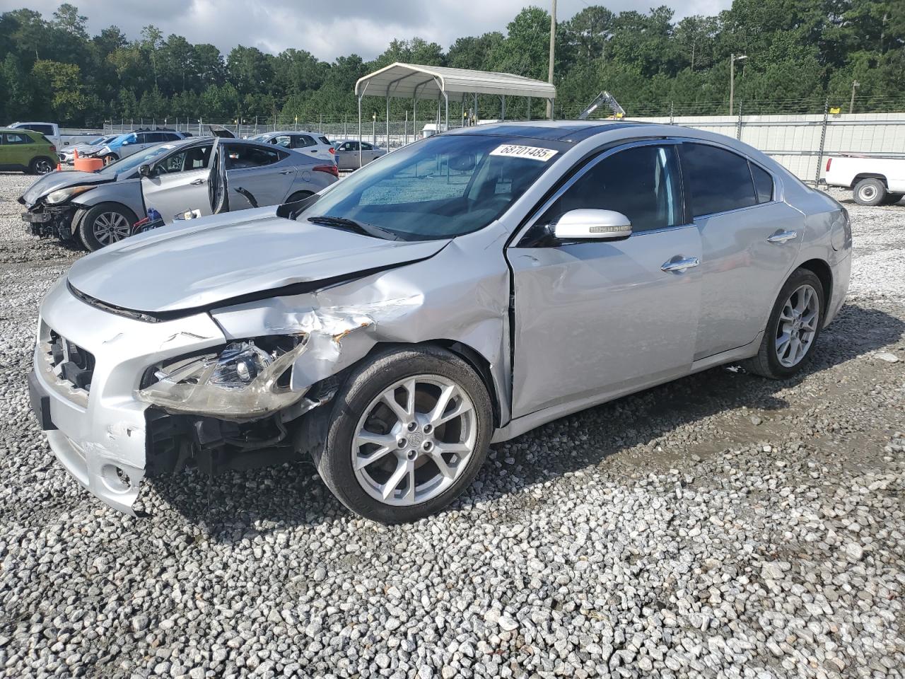 NISSAN MAXIMA 2012