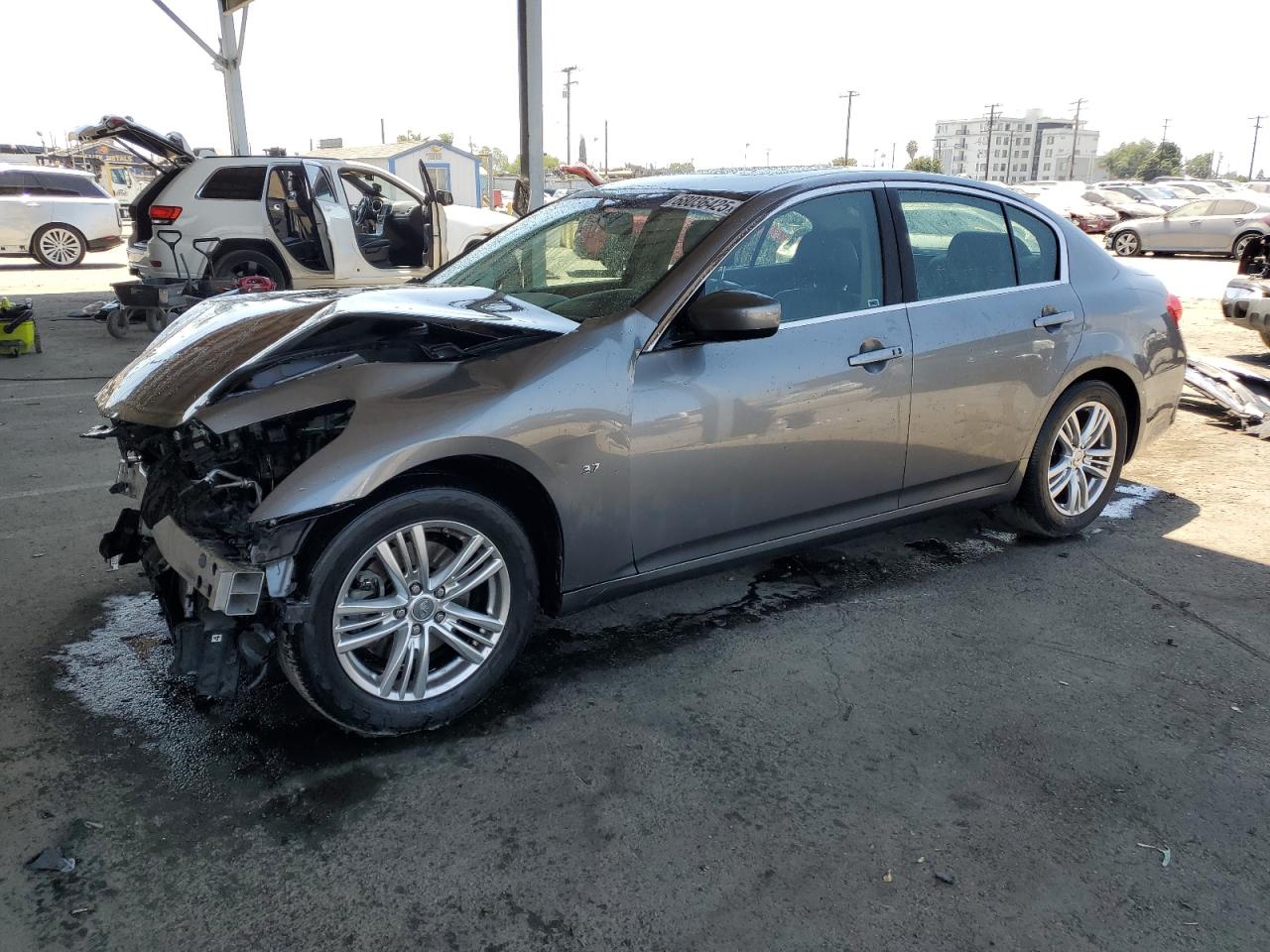 INFINITI Q40 2015
