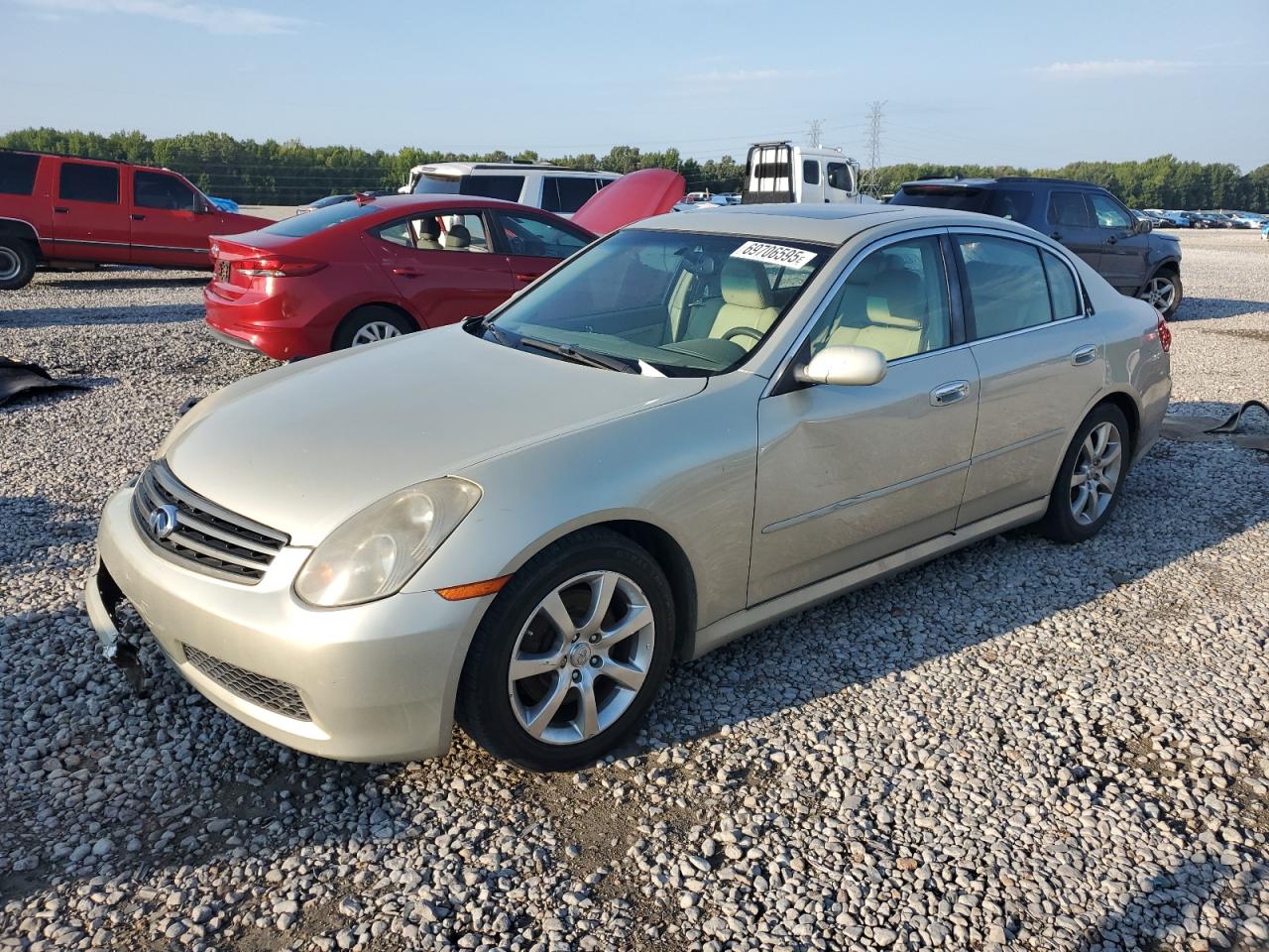INFINITI G35 2005
