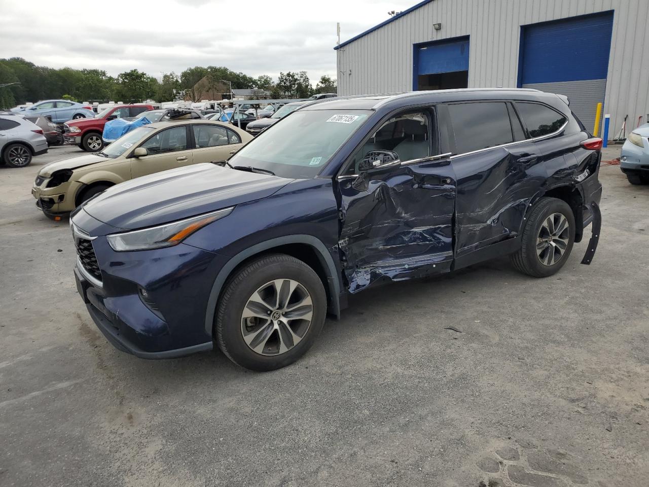 TOYOTA HIGHLANDER 2022