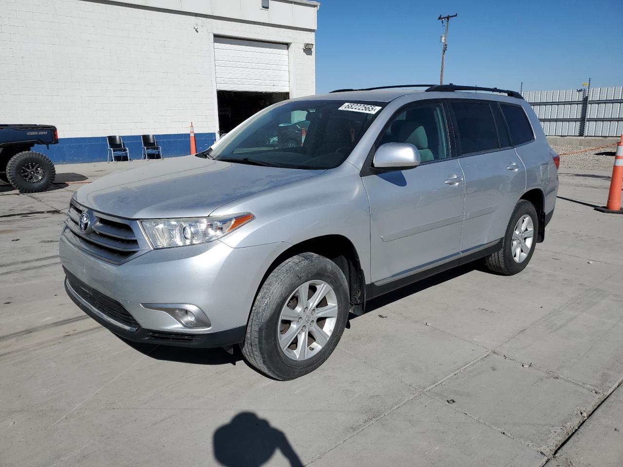TOYOTA HIGHLANDER 2013