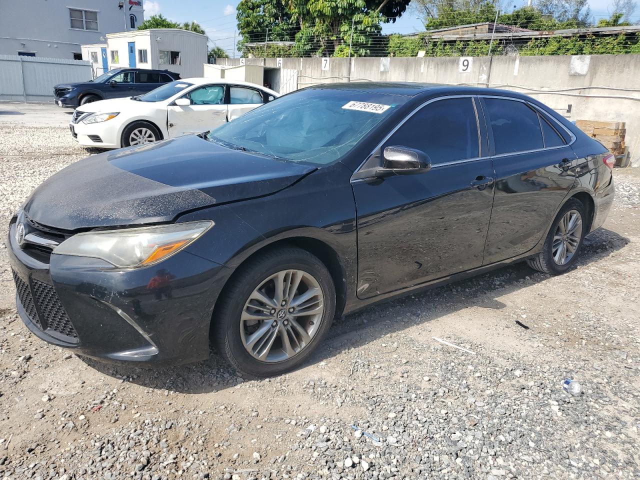 TOYOTA CAMRY LE 2017