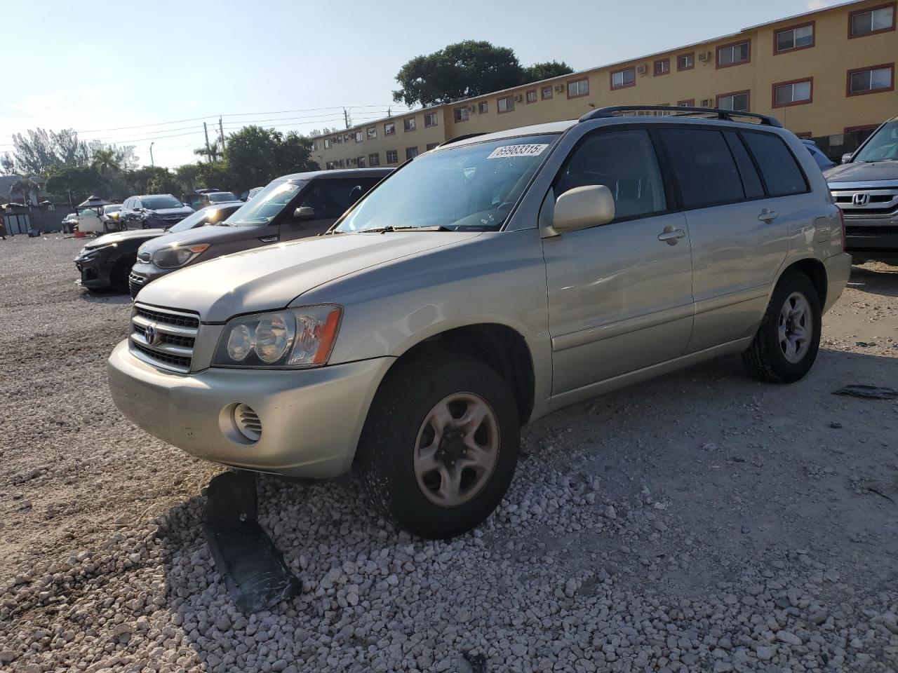 TOYOTA HIGHLANDER 2003