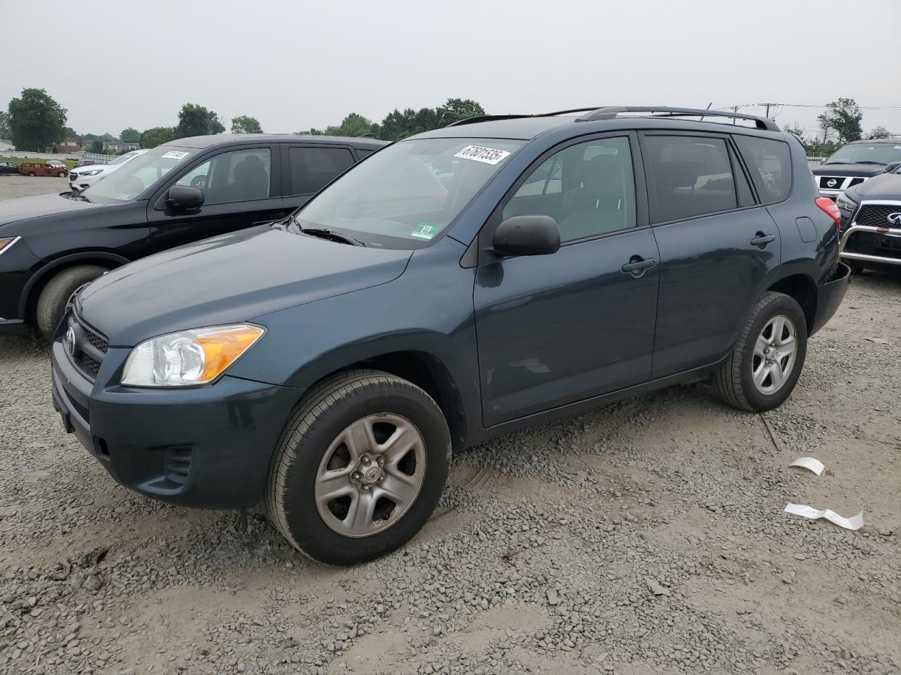 TOYOTA RAV4 2011