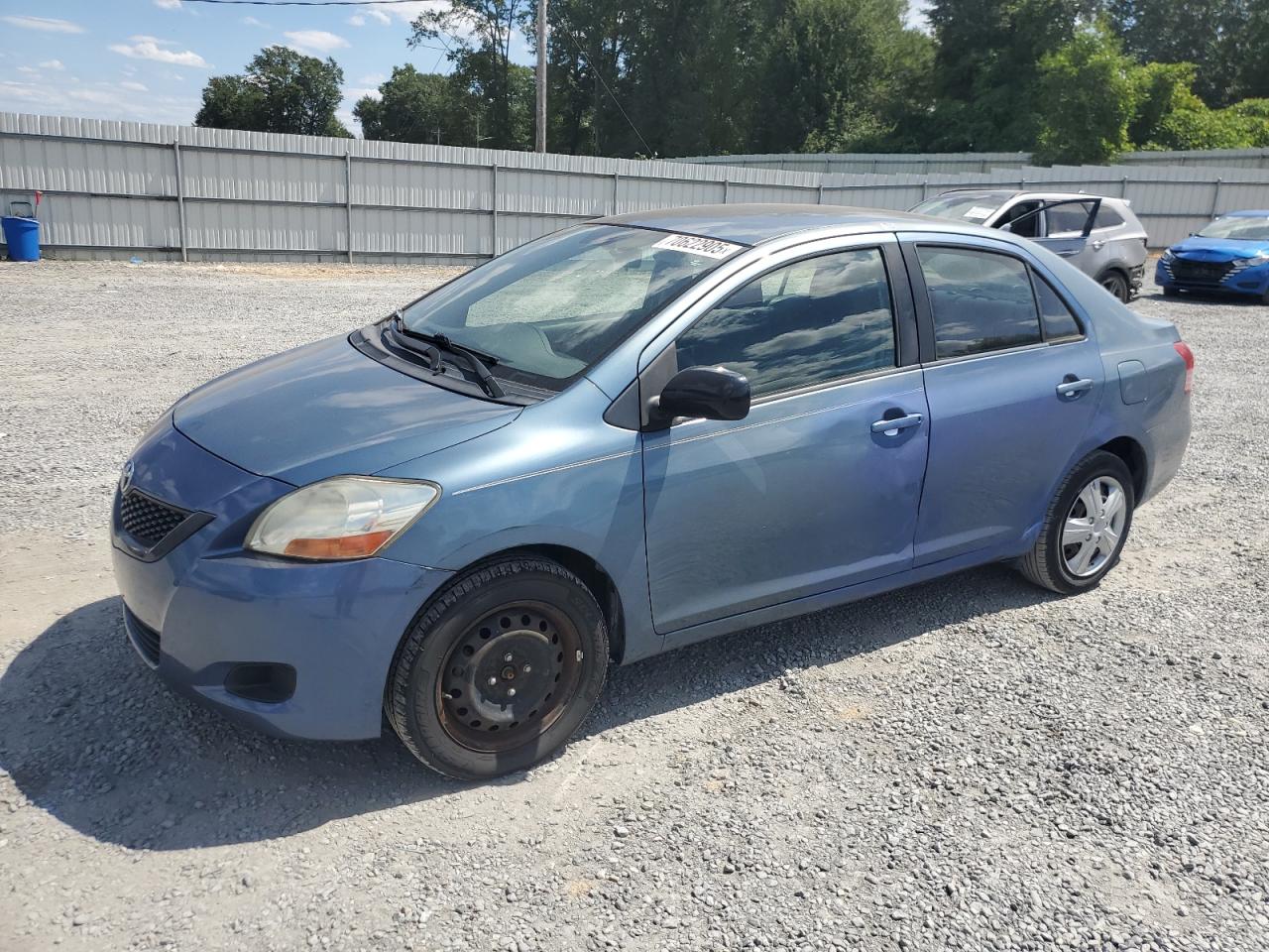 TOYOTA YARIS 2012