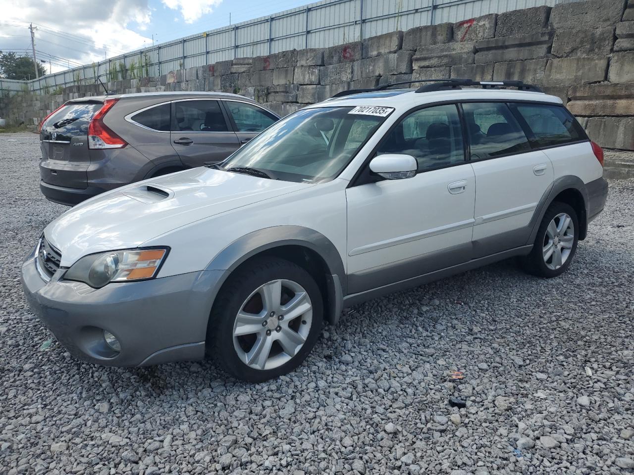 SUBARU LEGACY OUT 2005
