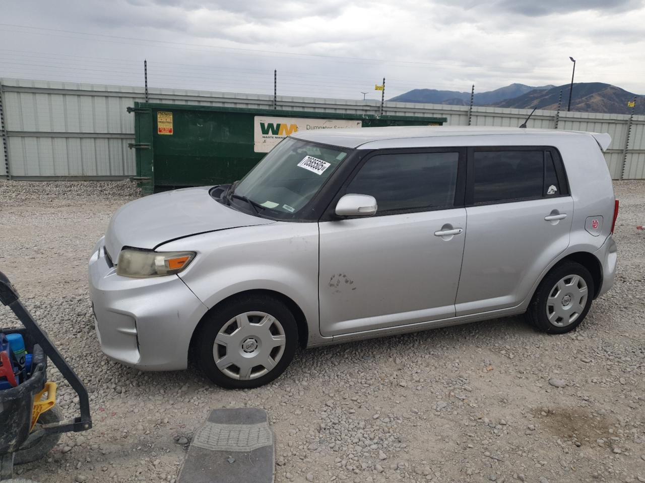 TOYOTA SCION XB 2012