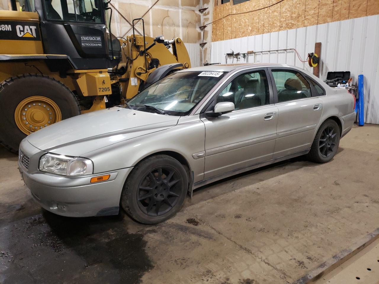 VOLVO S80 2.5T 2005