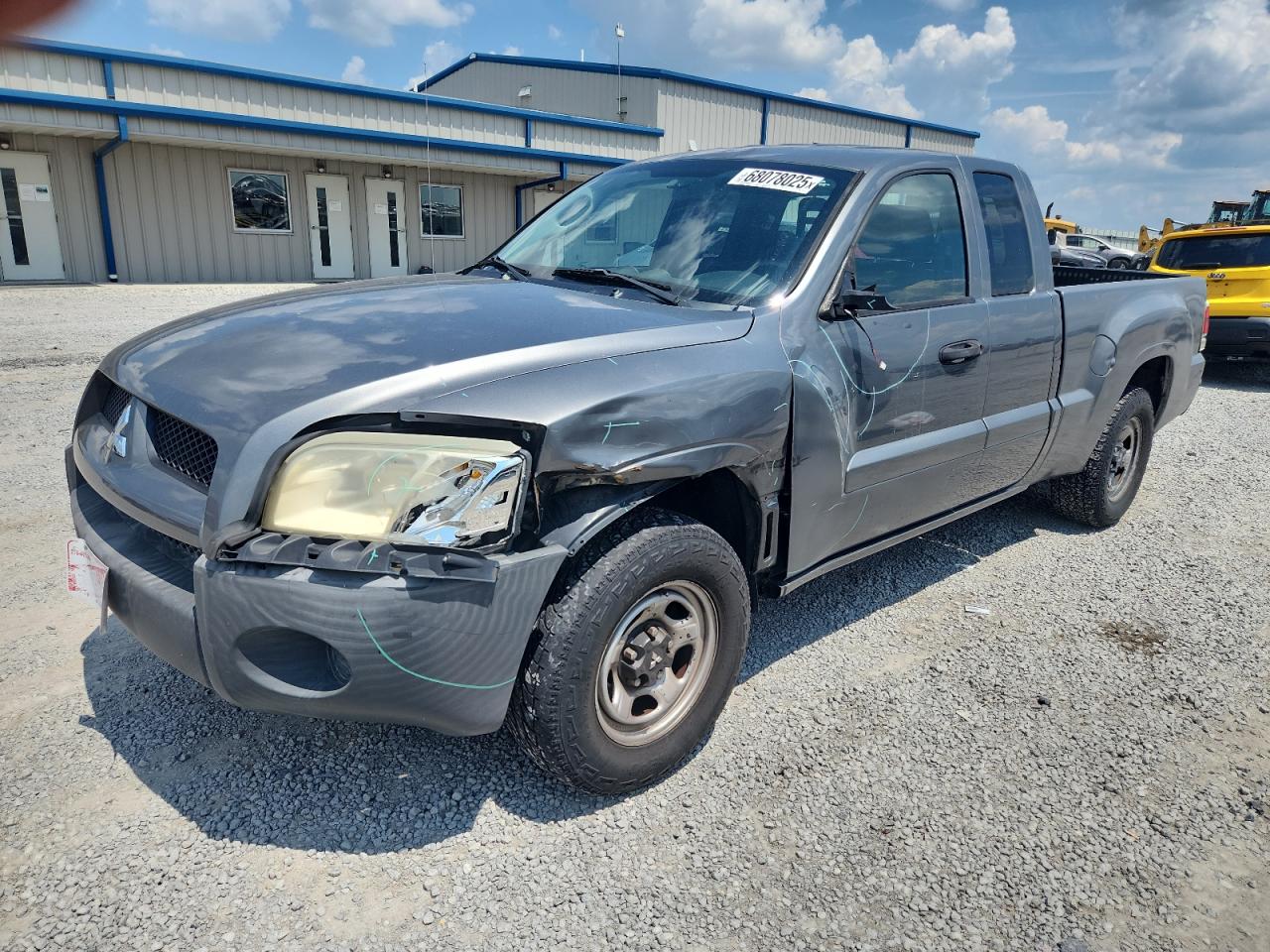 MITSUBISHI RAIDER LS 2006