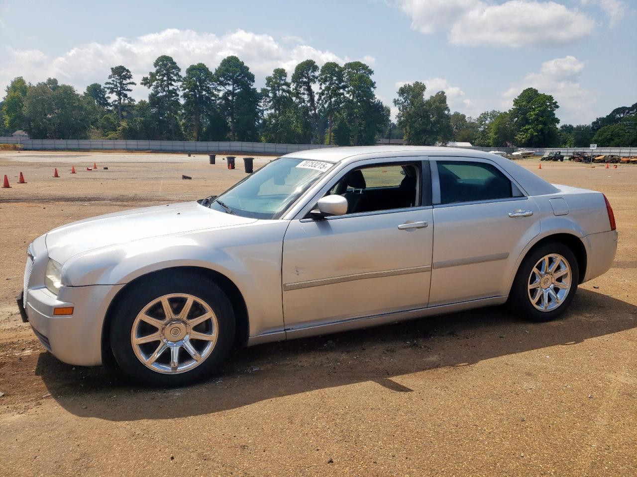CHRYSLER 300 2005