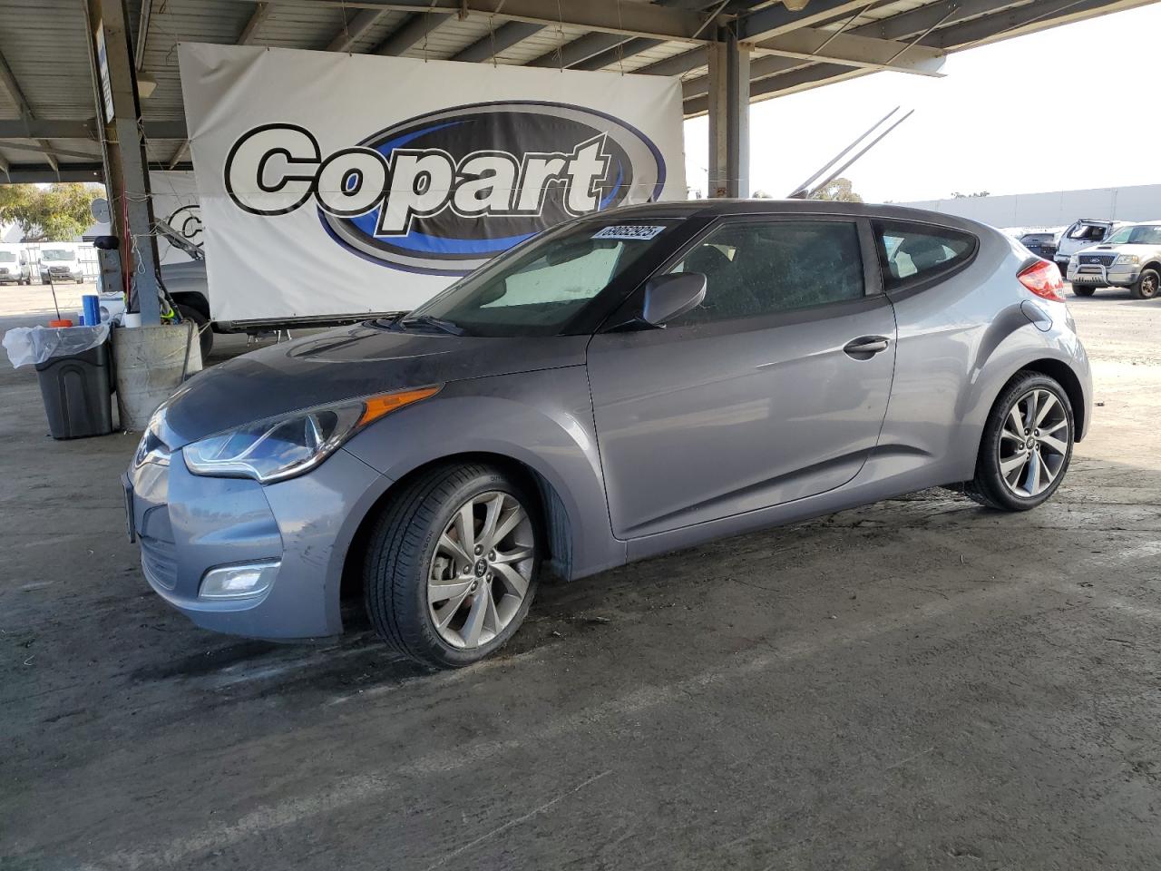 HYUNDAI VELOSTER 2017