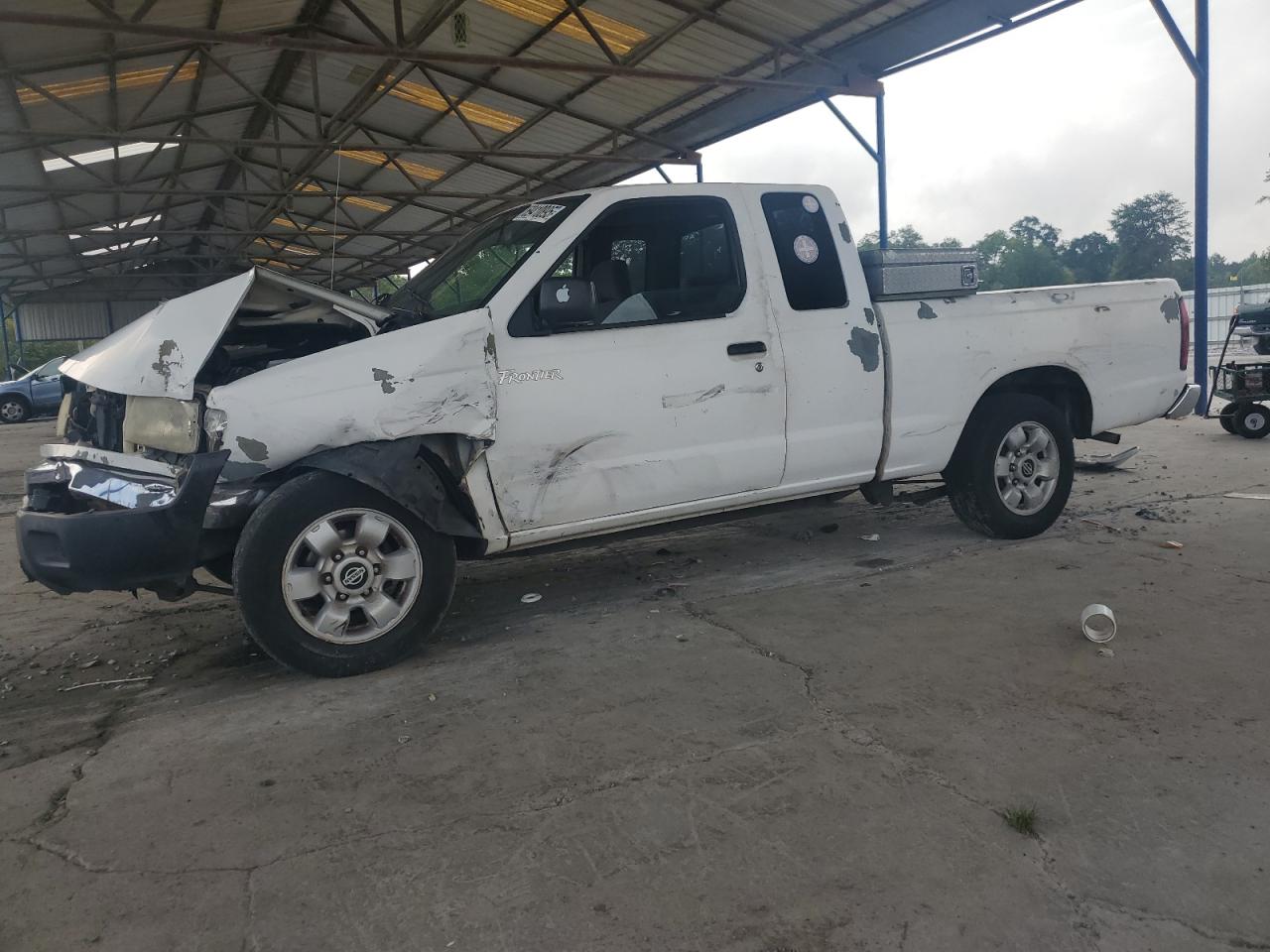NISSAN FRONTIER K 2000