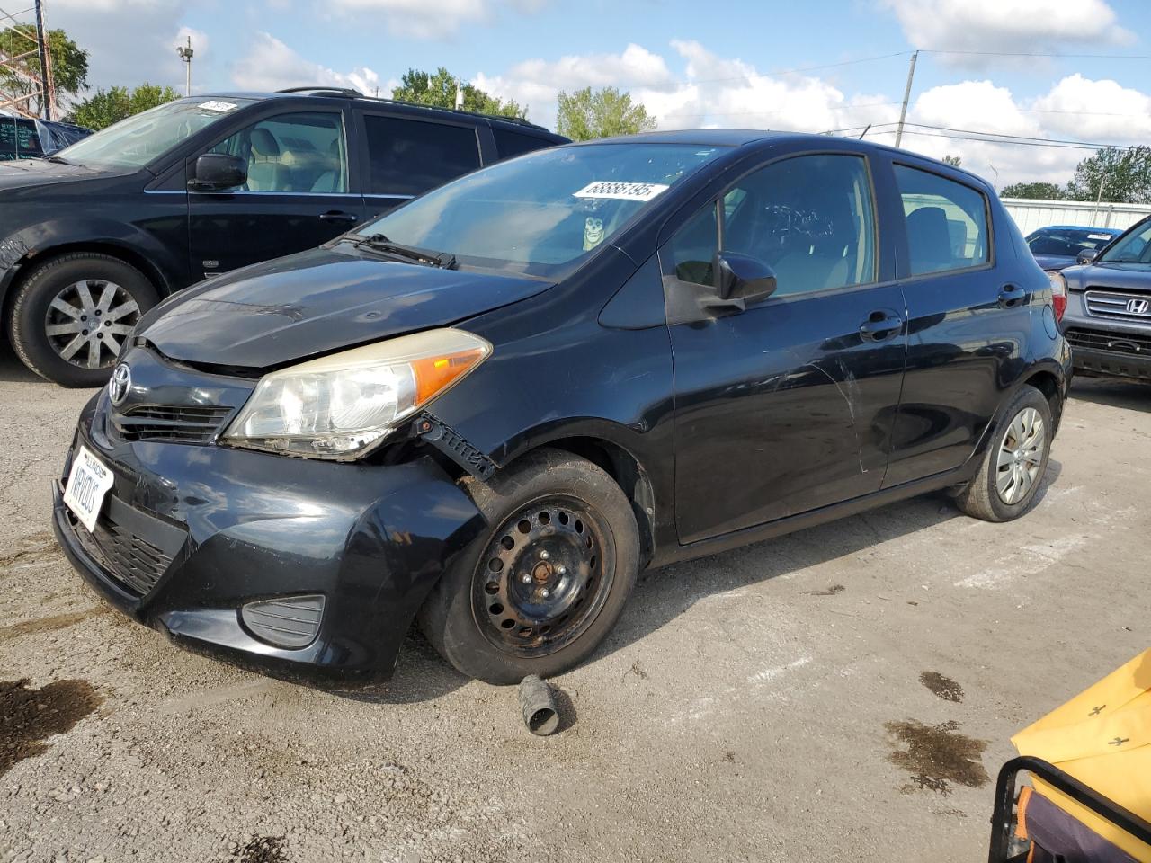 TOYOTA YARIS 2012