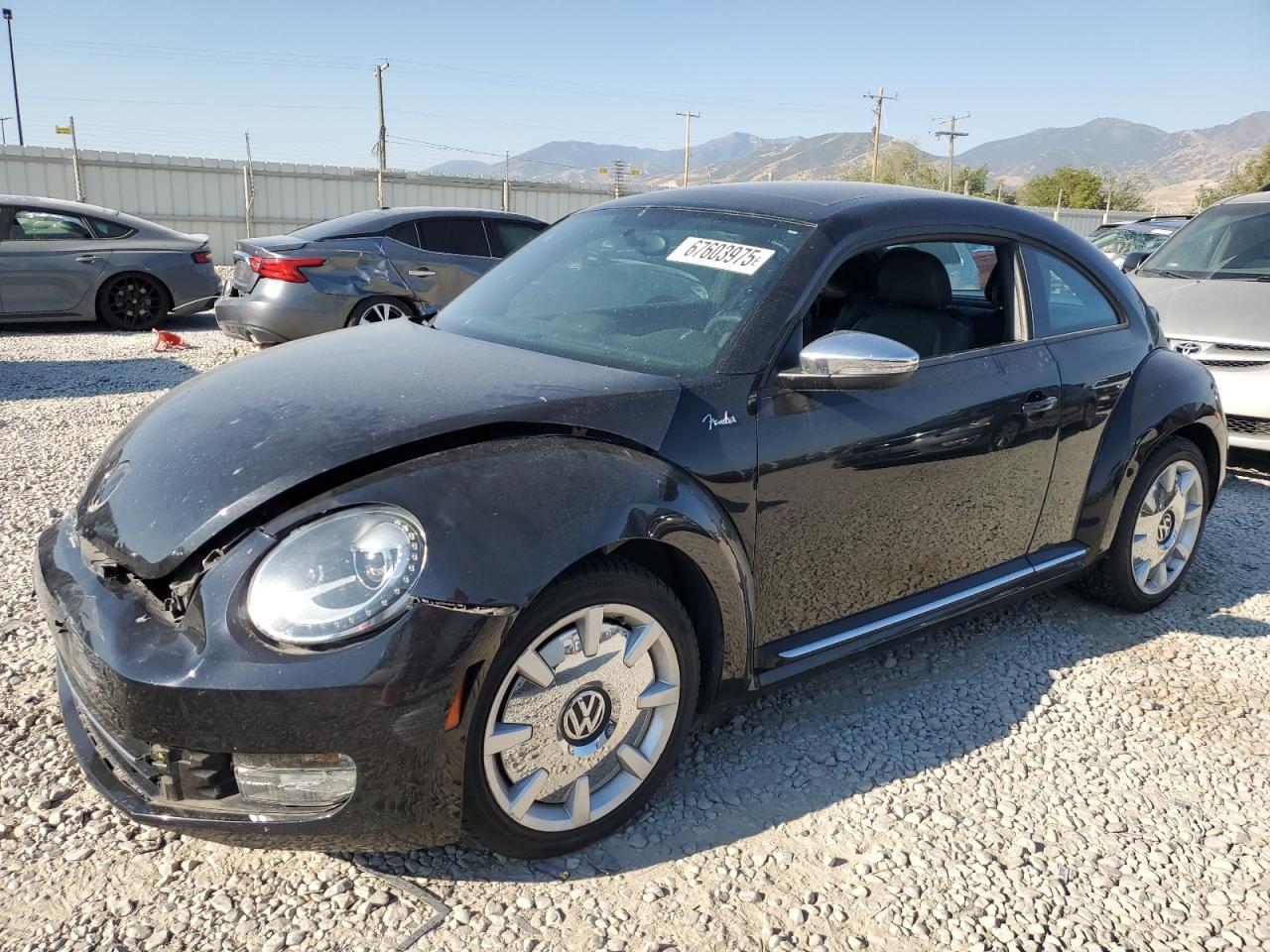 VOLKSWAGEN BEETLE TURBO 2013