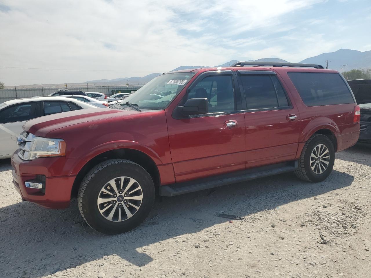 FORD EXPEDITION EL XLT 2017