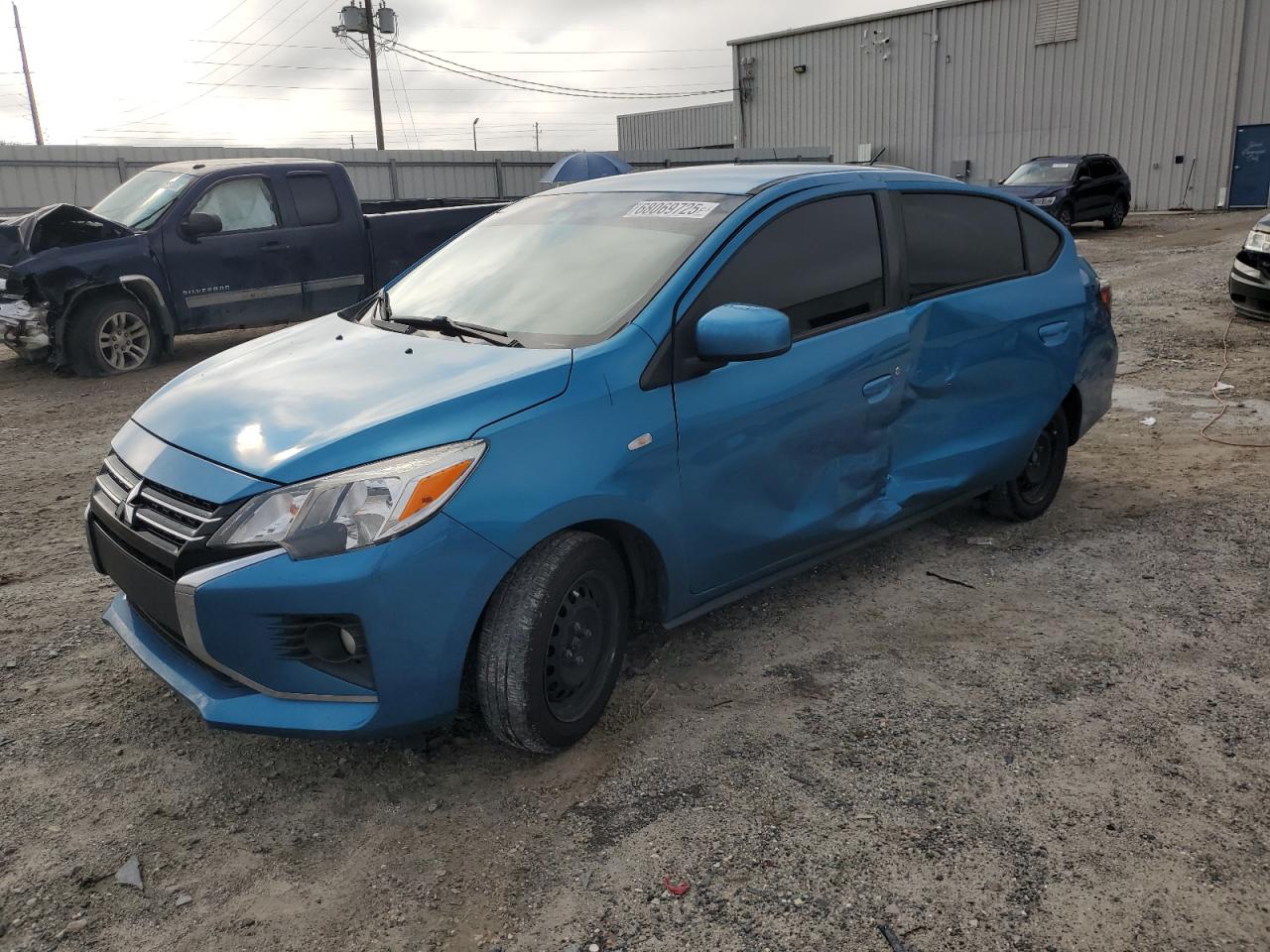 MITSUBISHI MIRAGE G4 2021