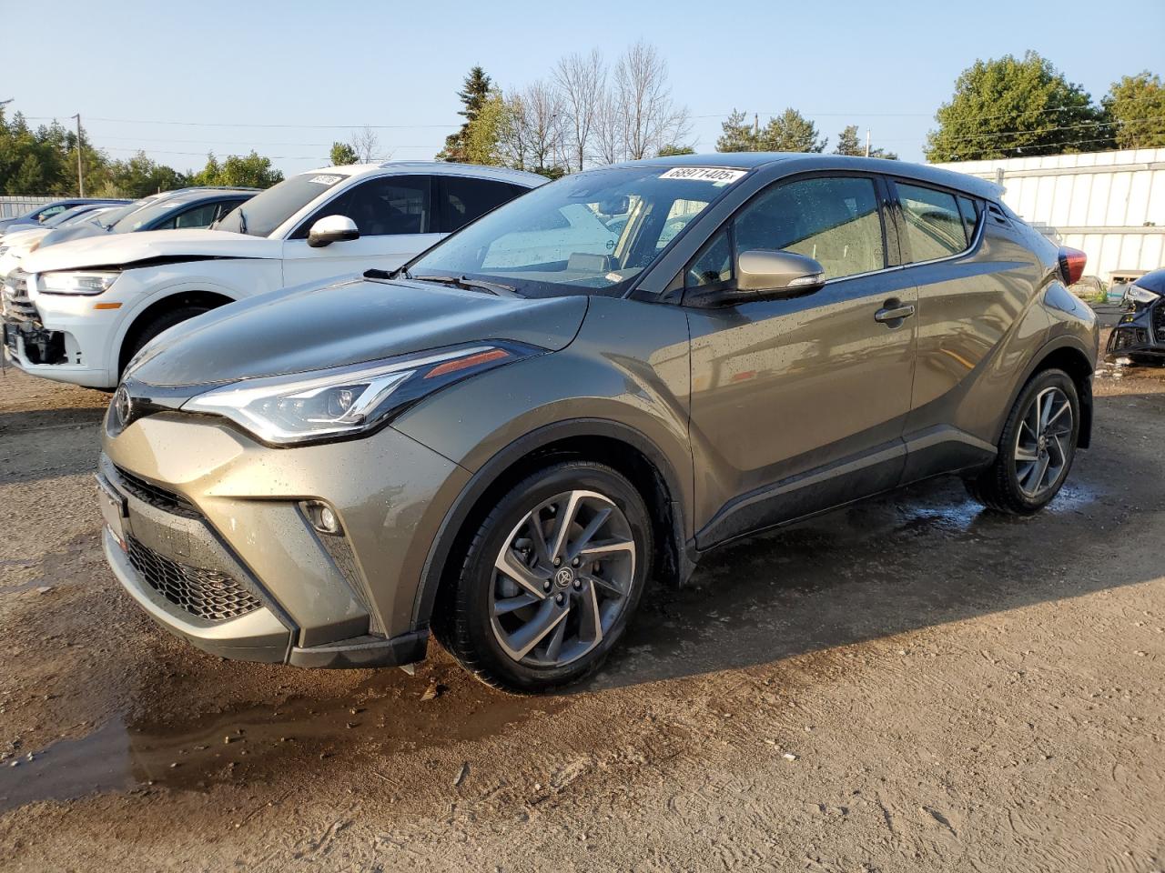 TOYOTA C-HR XLE 2021