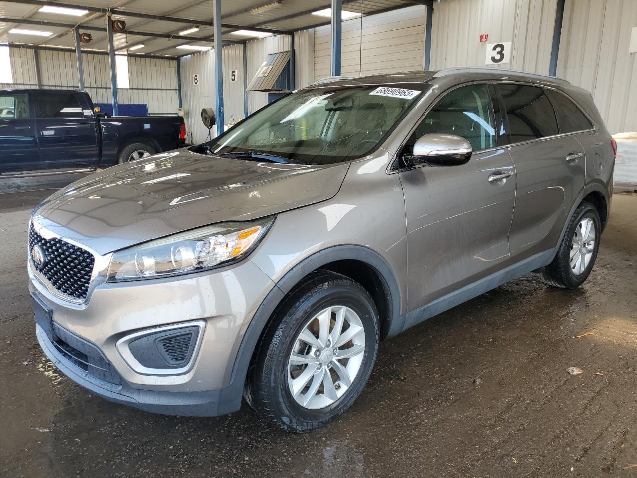 KIA SORENTO LX 2017