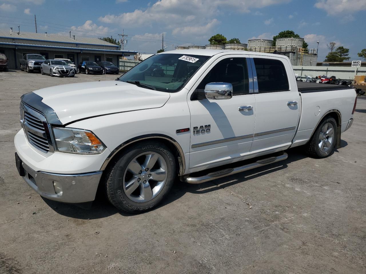 RAM 1500 SLT 2016
