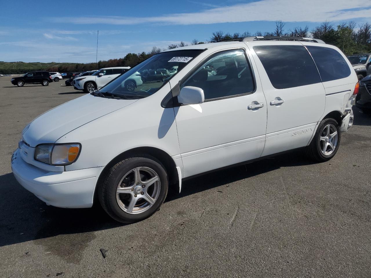 TOYOTA SIENNA CE 2000