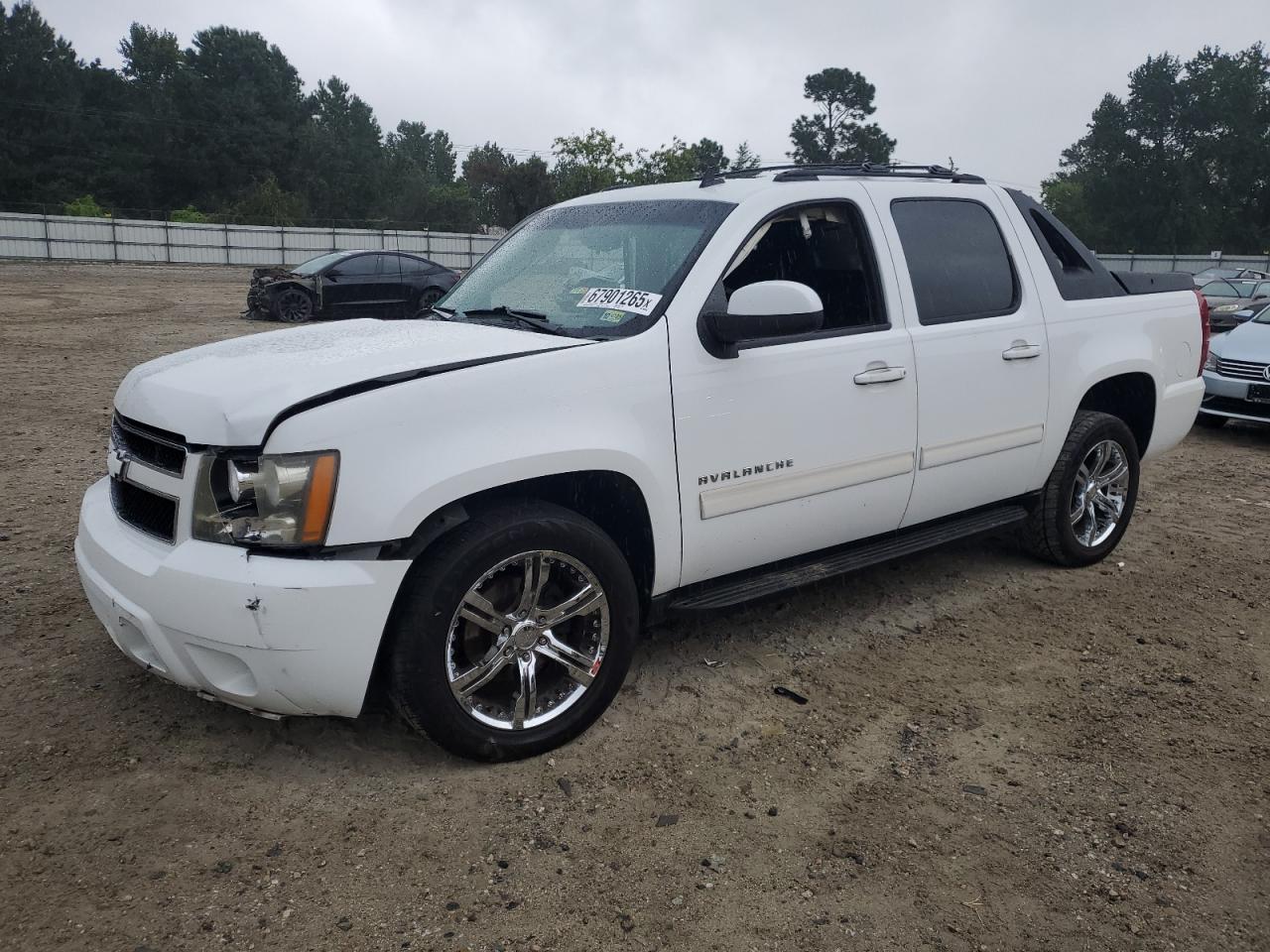 CHEVROLET AVALANCHE LS 2011