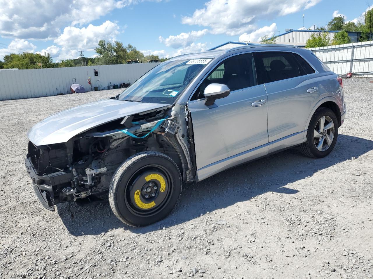 AUDI Q3 2021