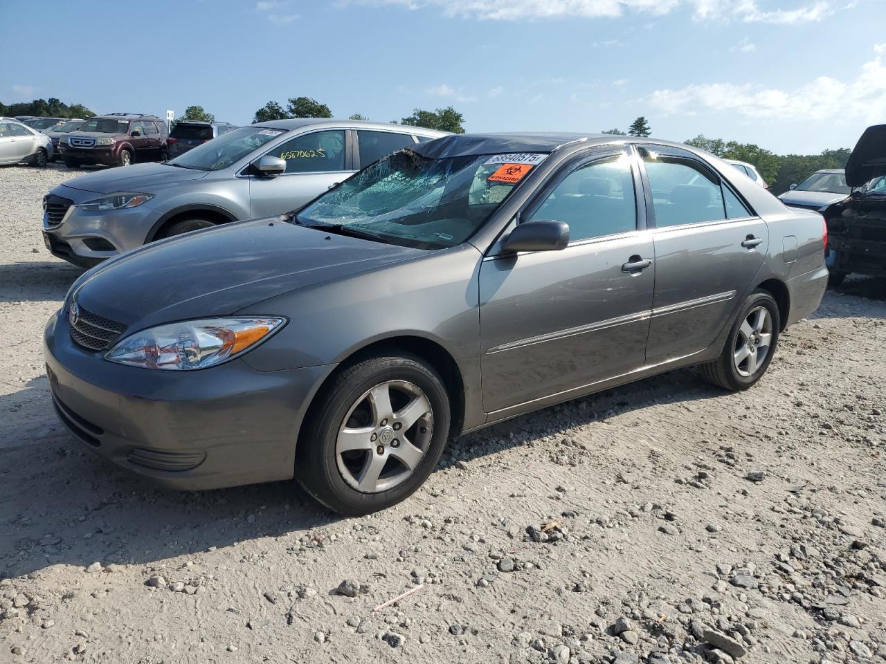 TOYOTA CAMRY LE 2002