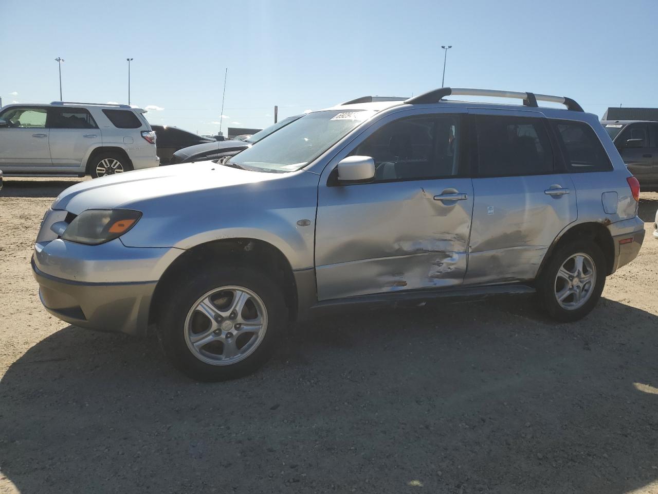 MITSUBISHI OUTLANDER 2004