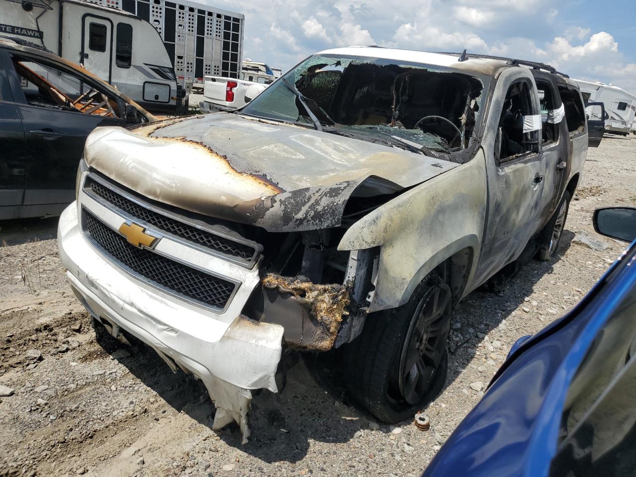 CHEVROLET SUBURBAN K1500 LT 2012