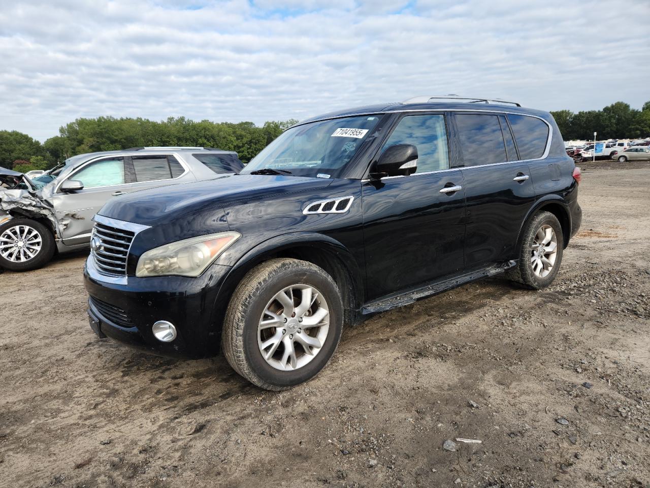 INFINITI QX56 2012