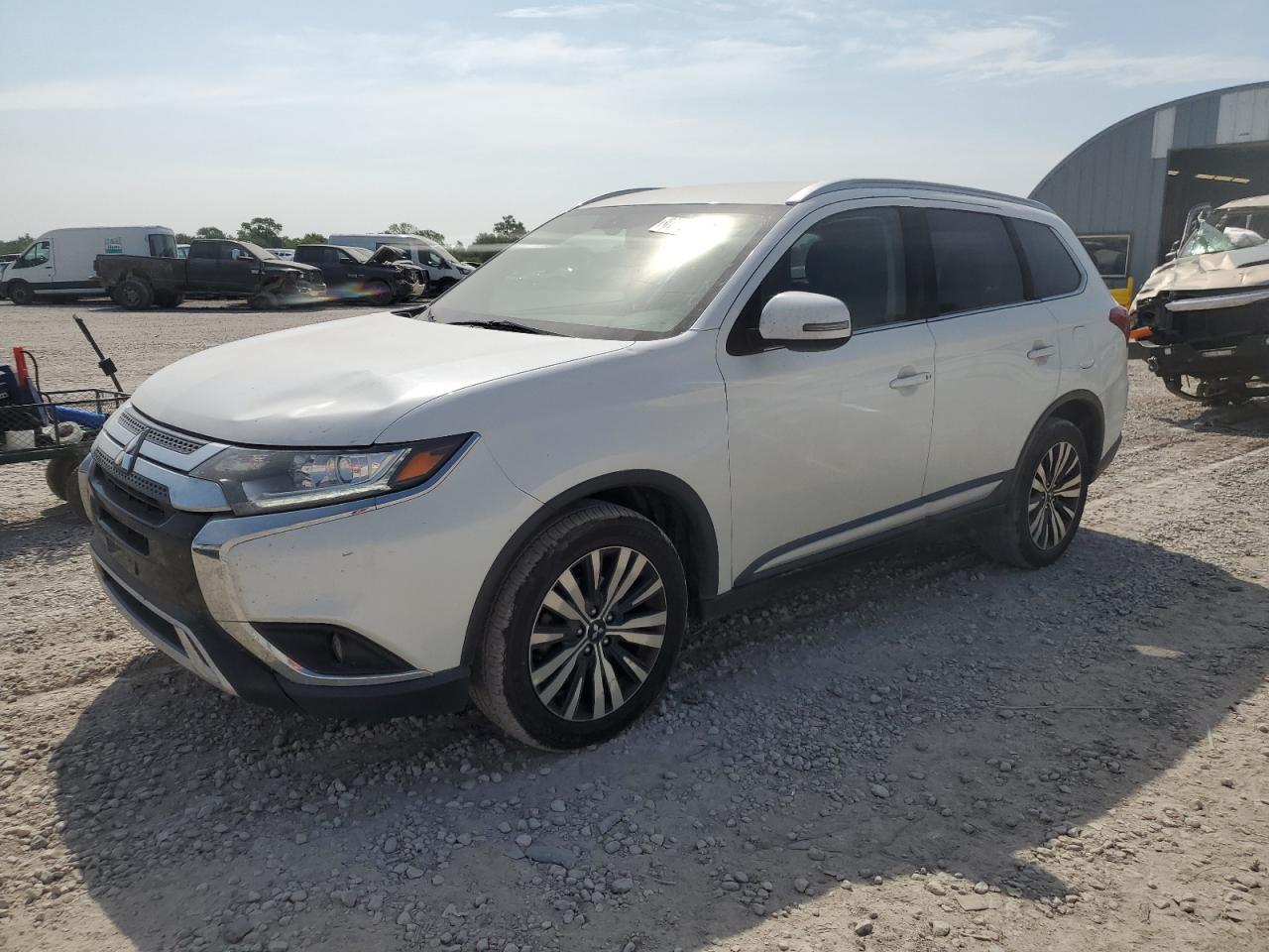 MITSUBISHI OUTLANDER SE 2019