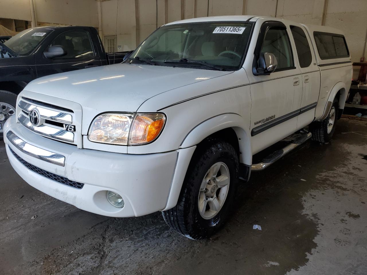 TOYOTA TUNDRA ACC 2005