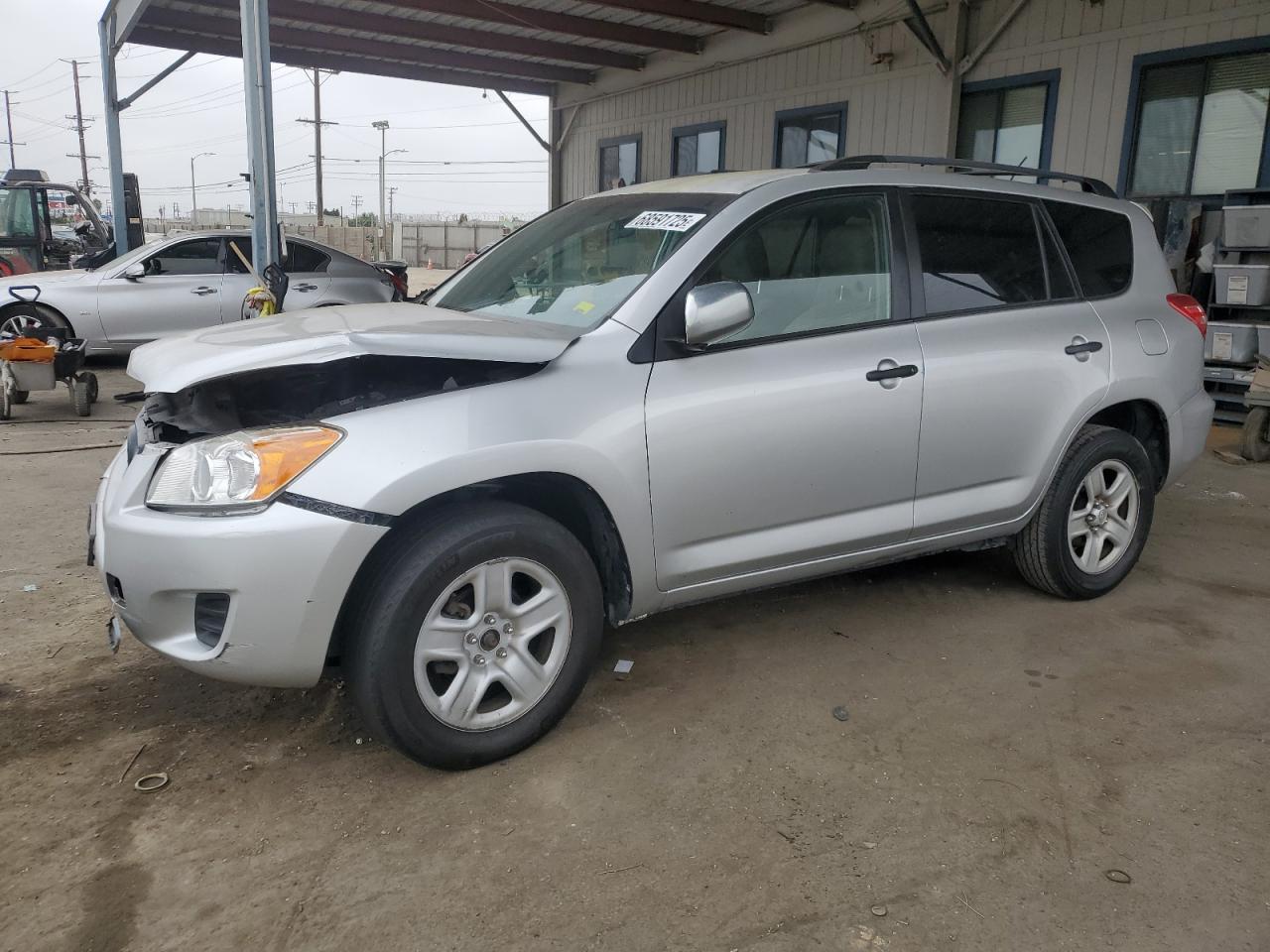 TOYOTA RAV4 2010