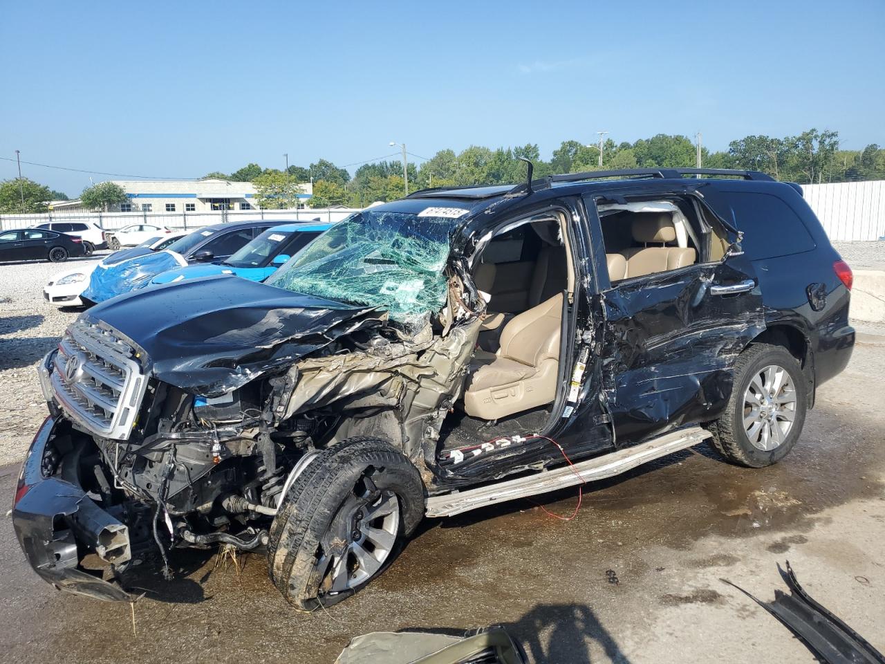 TOYOTA SEQUOIA LI 2012