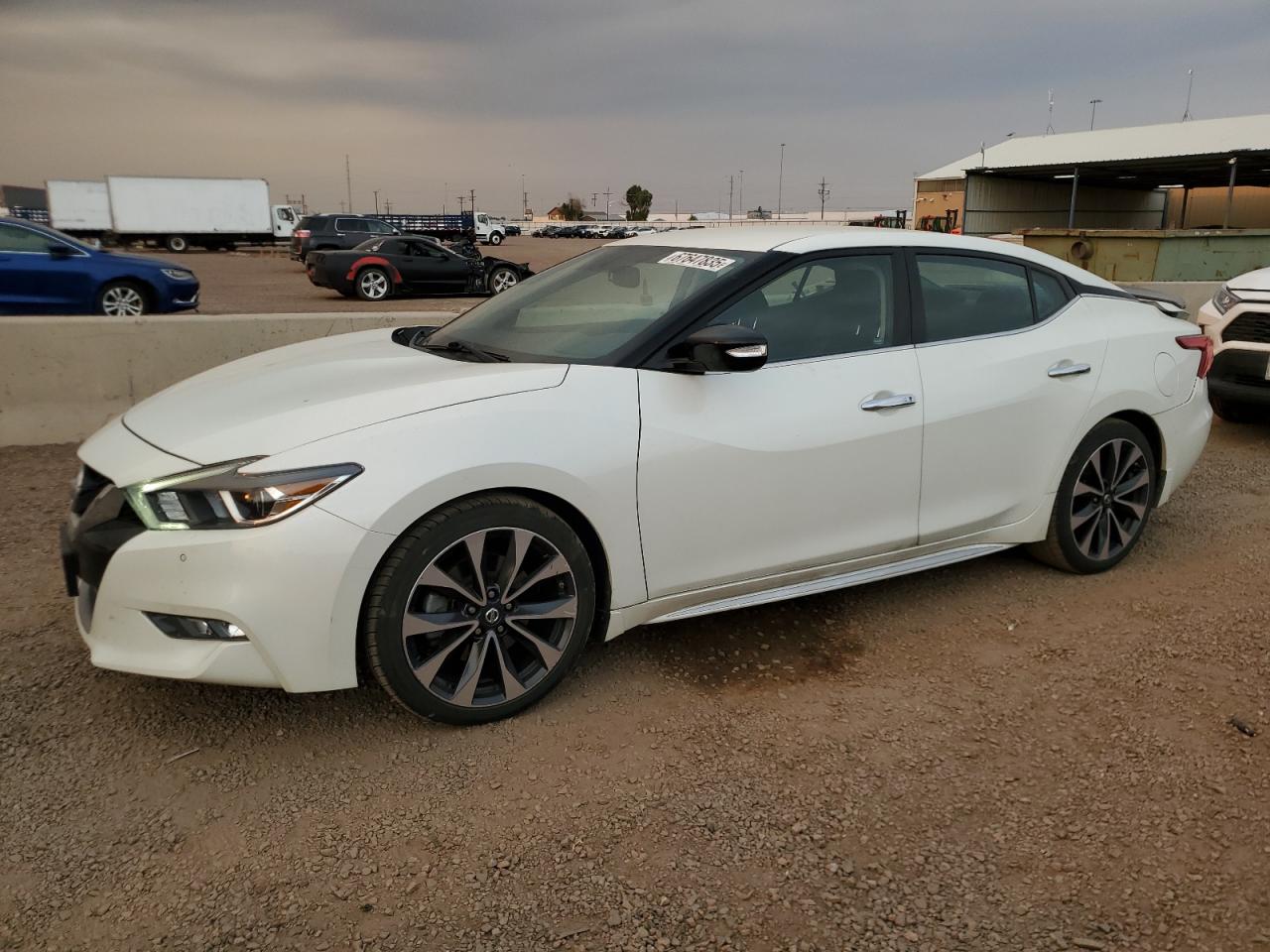 NISSAN MAXIMA 2016
