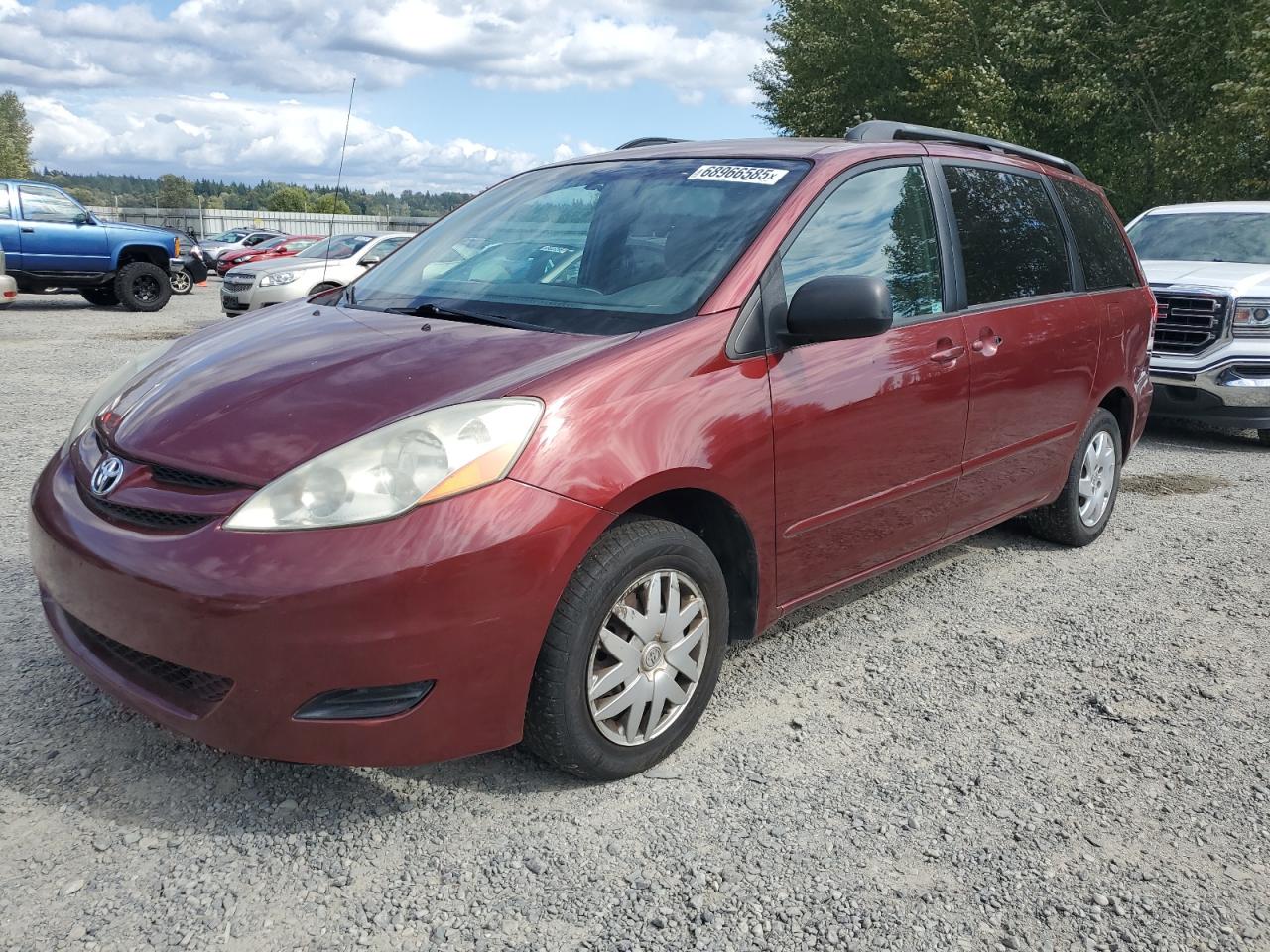 TOYOTA SIENNA CE 2006