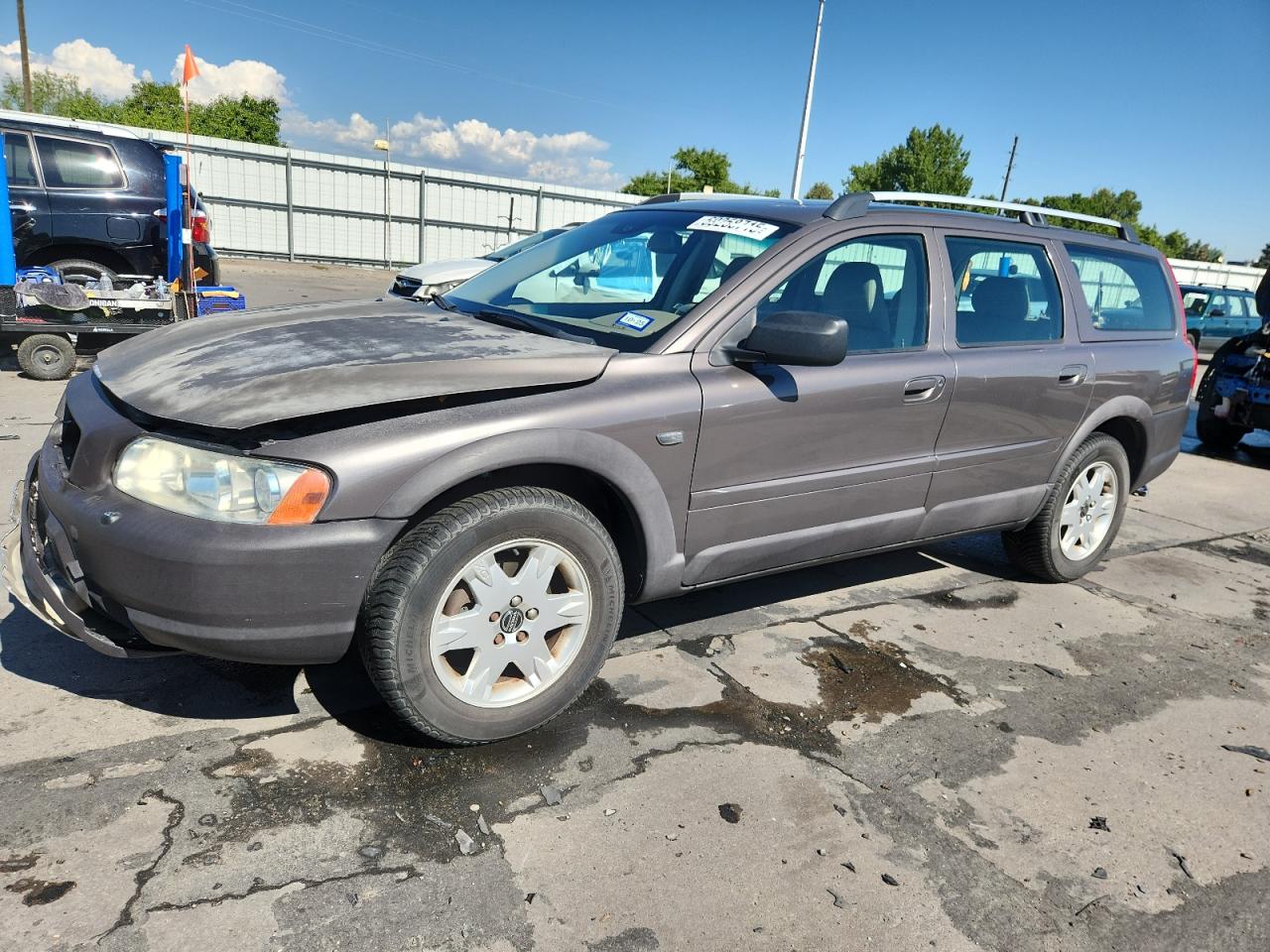 VOLVO XC70 2005