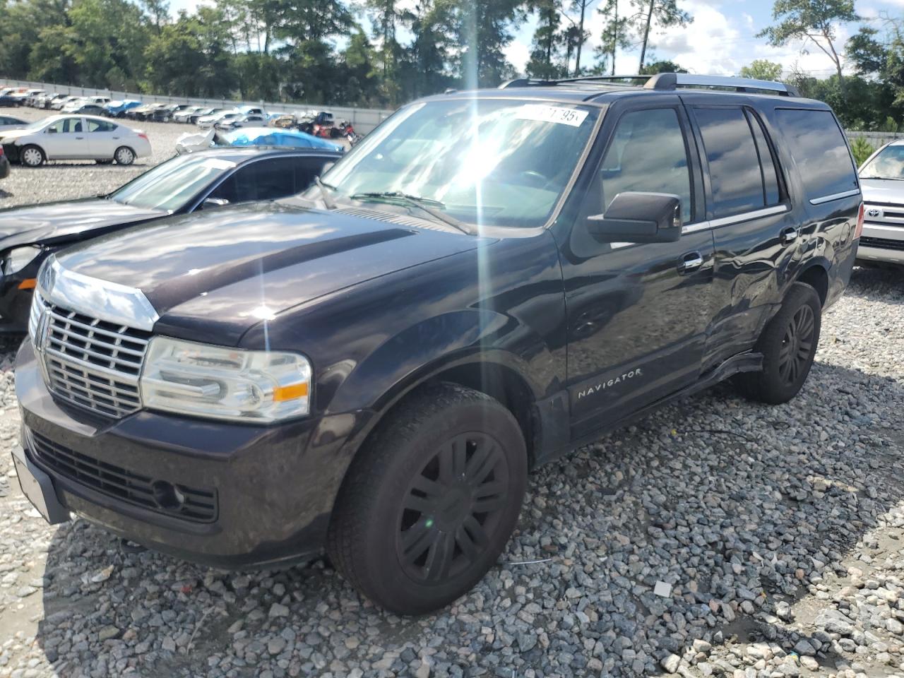 LINCOLN NAVIGATOR 2013