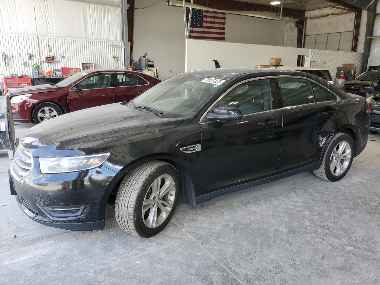 FORD TAURUS SEL 2015
