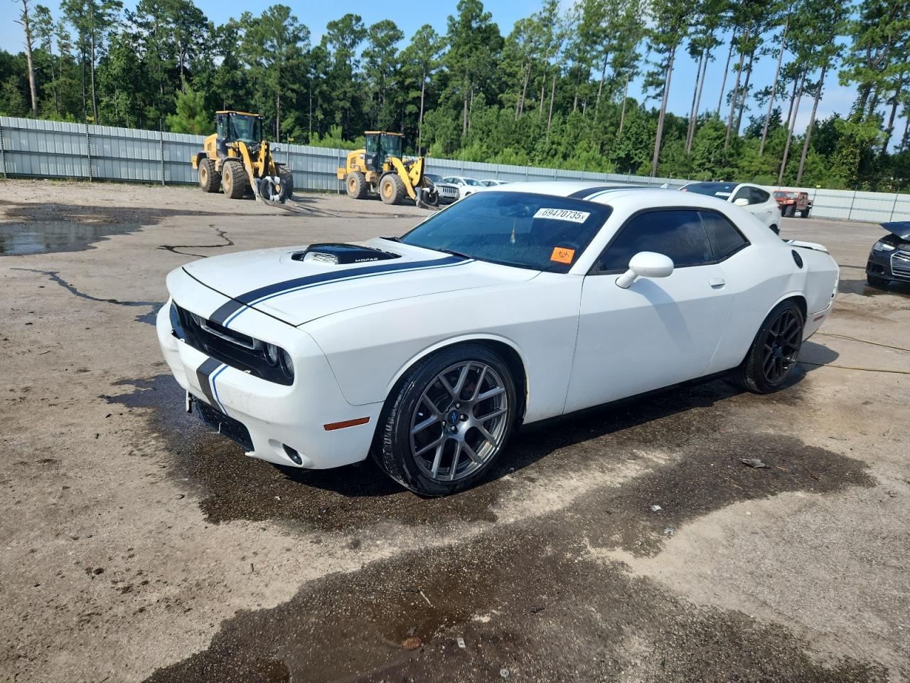DODGE CHALLENGER 2015