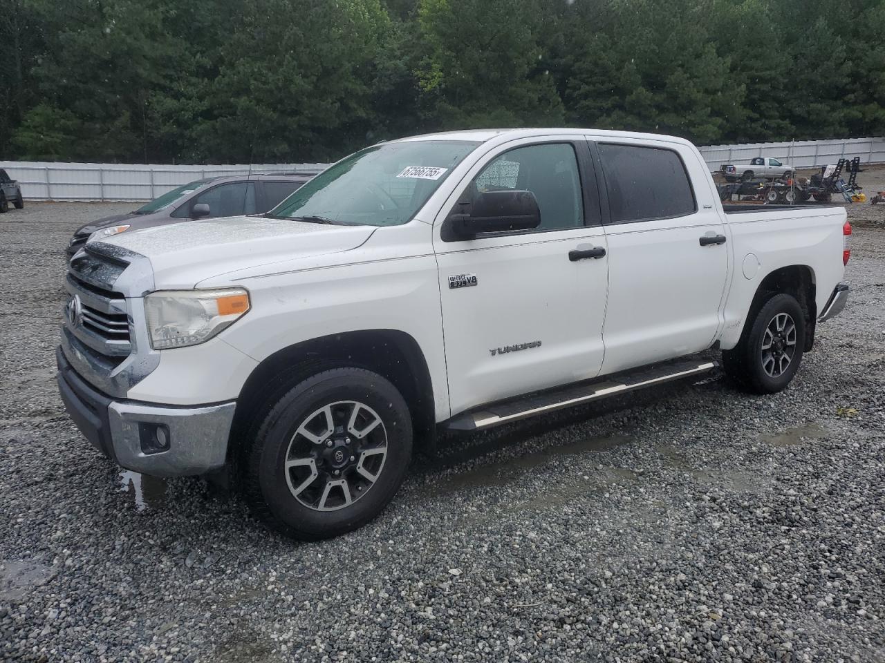 TOYOTA TUNDRA CRE 2016