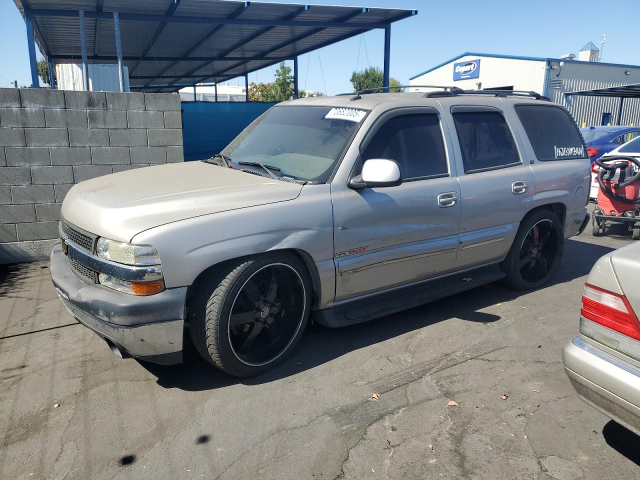 CHEVROLET TAHOE C1500 2004