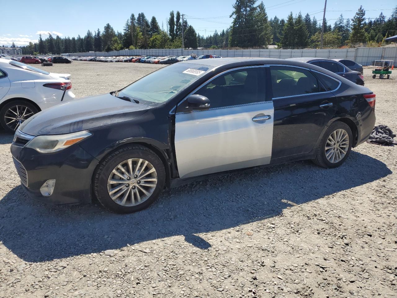 TOYOTA AVALON HYBRID 2013