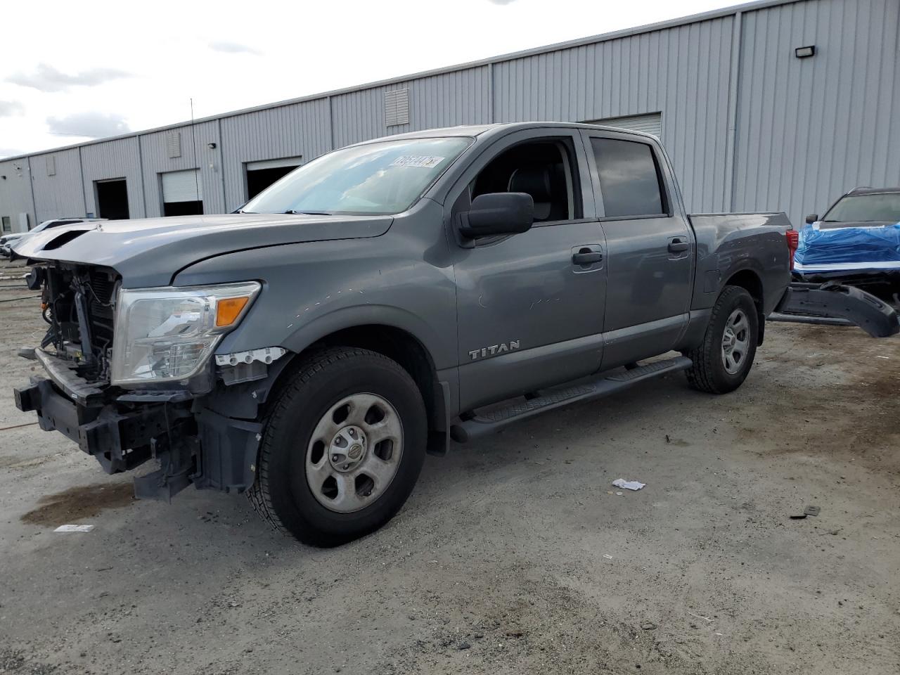 NISSAN TITAN S 2017