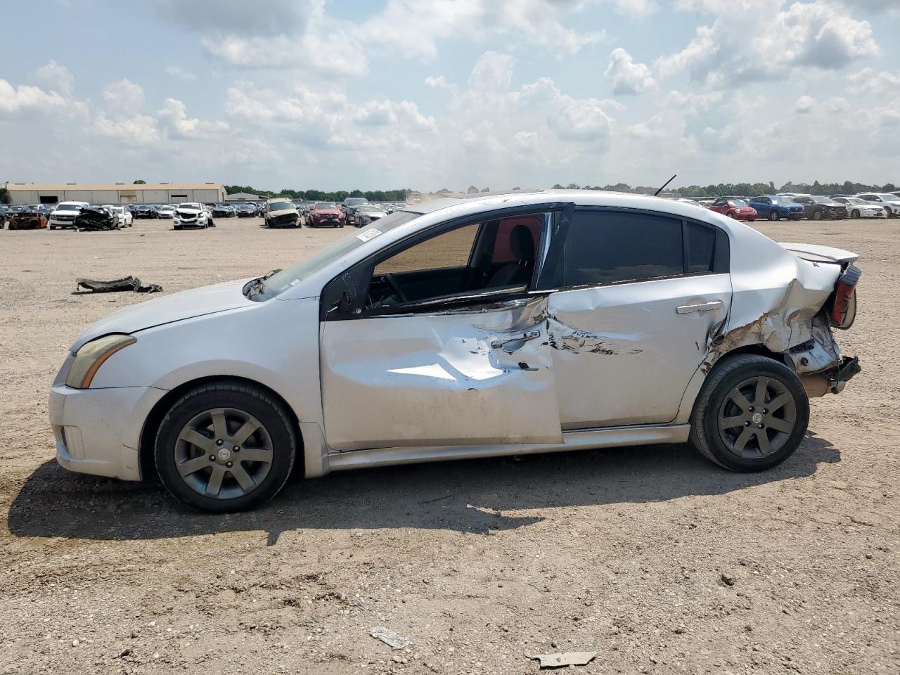 NISSAN SENTRA 2.0 2012