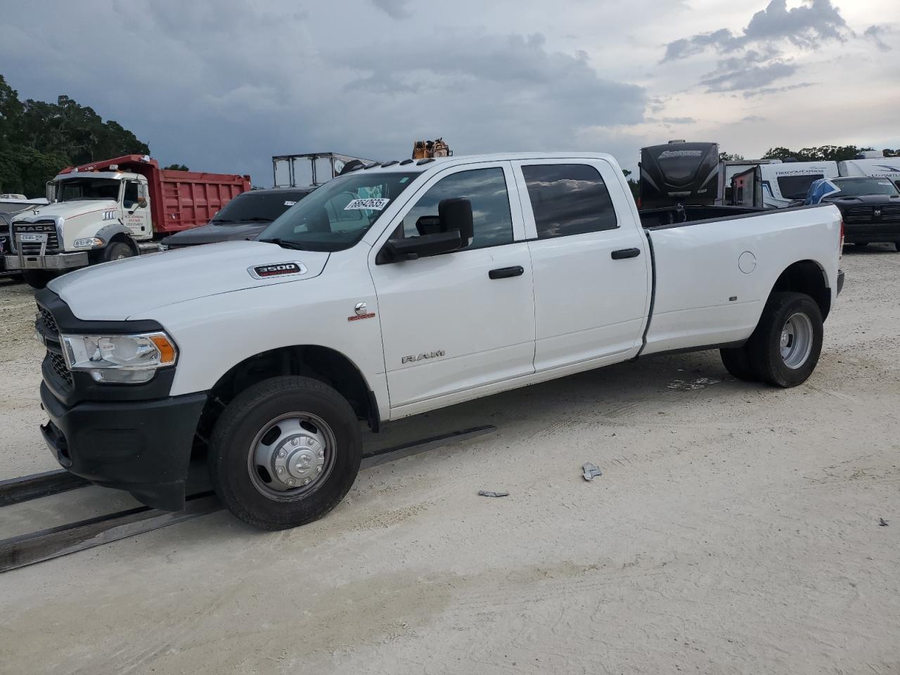 RAM 3500 TRADE 2022