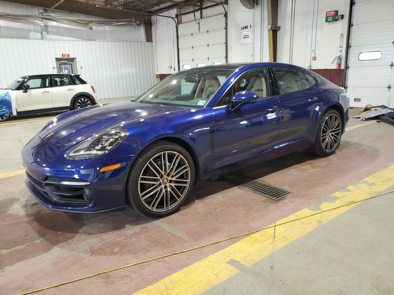 PORSCHE PANAMERA B 2023