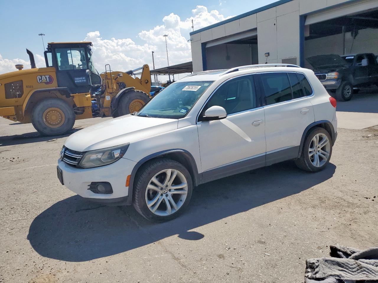 VOLKSWAGEN TIGUAN S 2012
