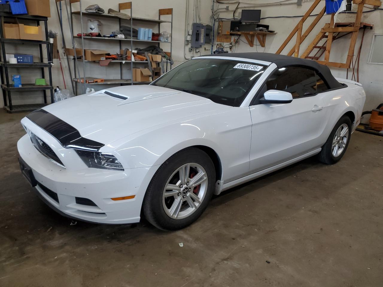 FORD MUSTANG 2014